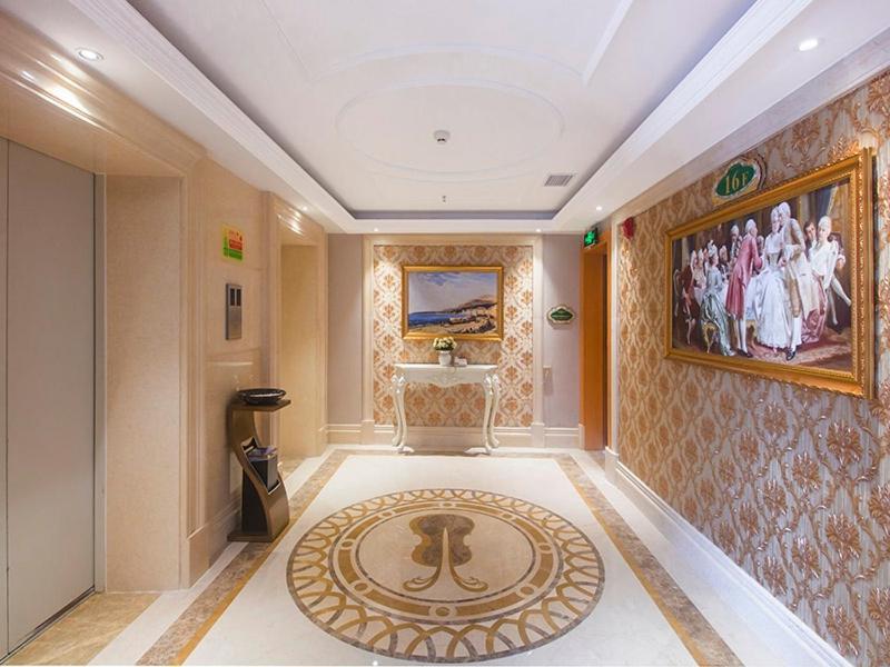 Vienna International Hotel Haikou West Bus Station Екстер'єр фото